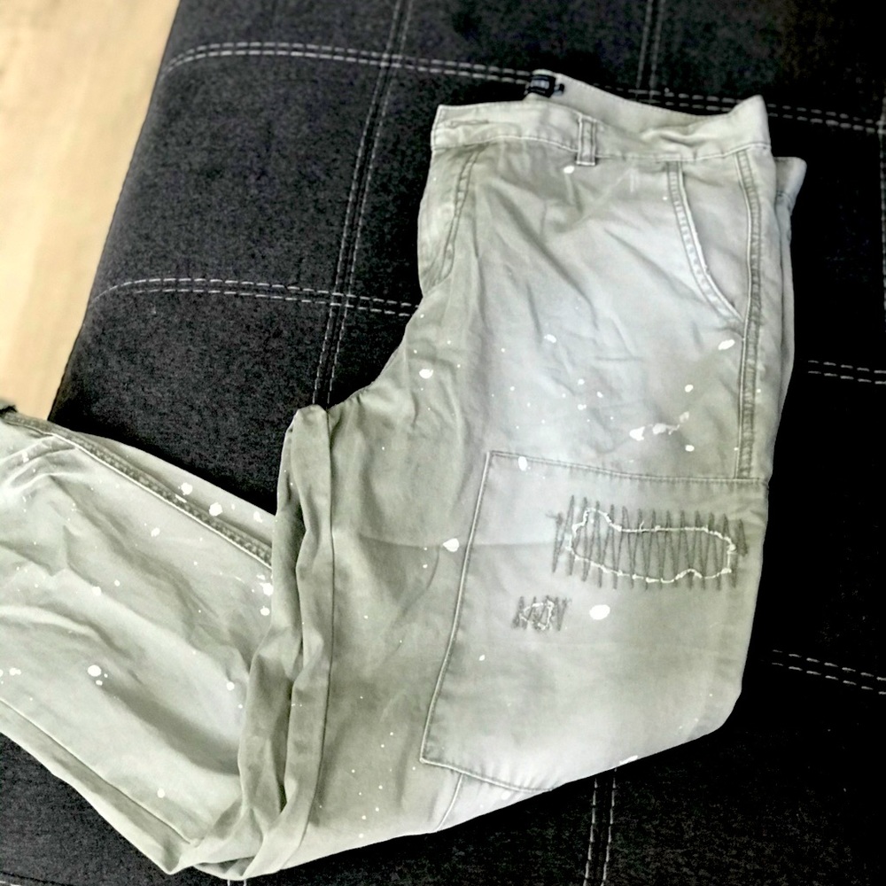 Slouch tapered Chino pants